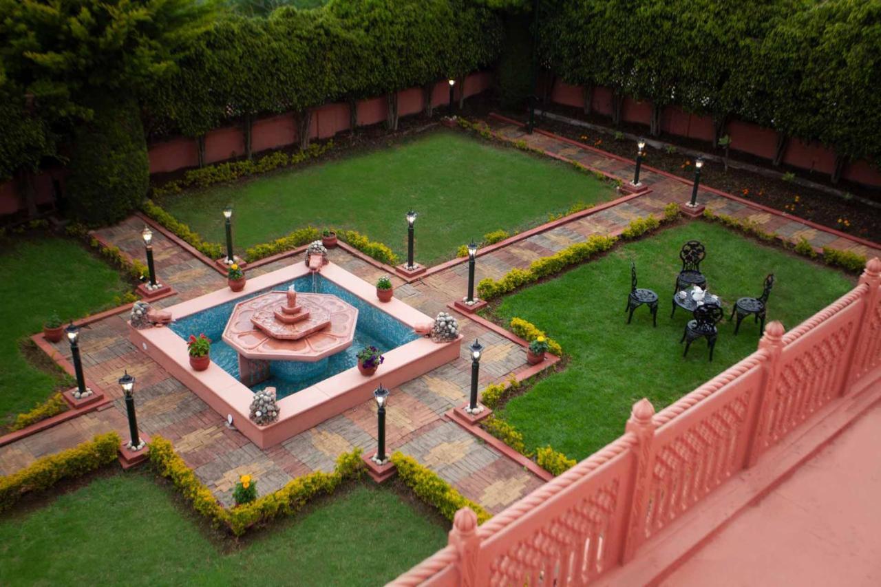 Stayvista At Pink Palace Rajasthani Decor Udagamandalam Exterior photo